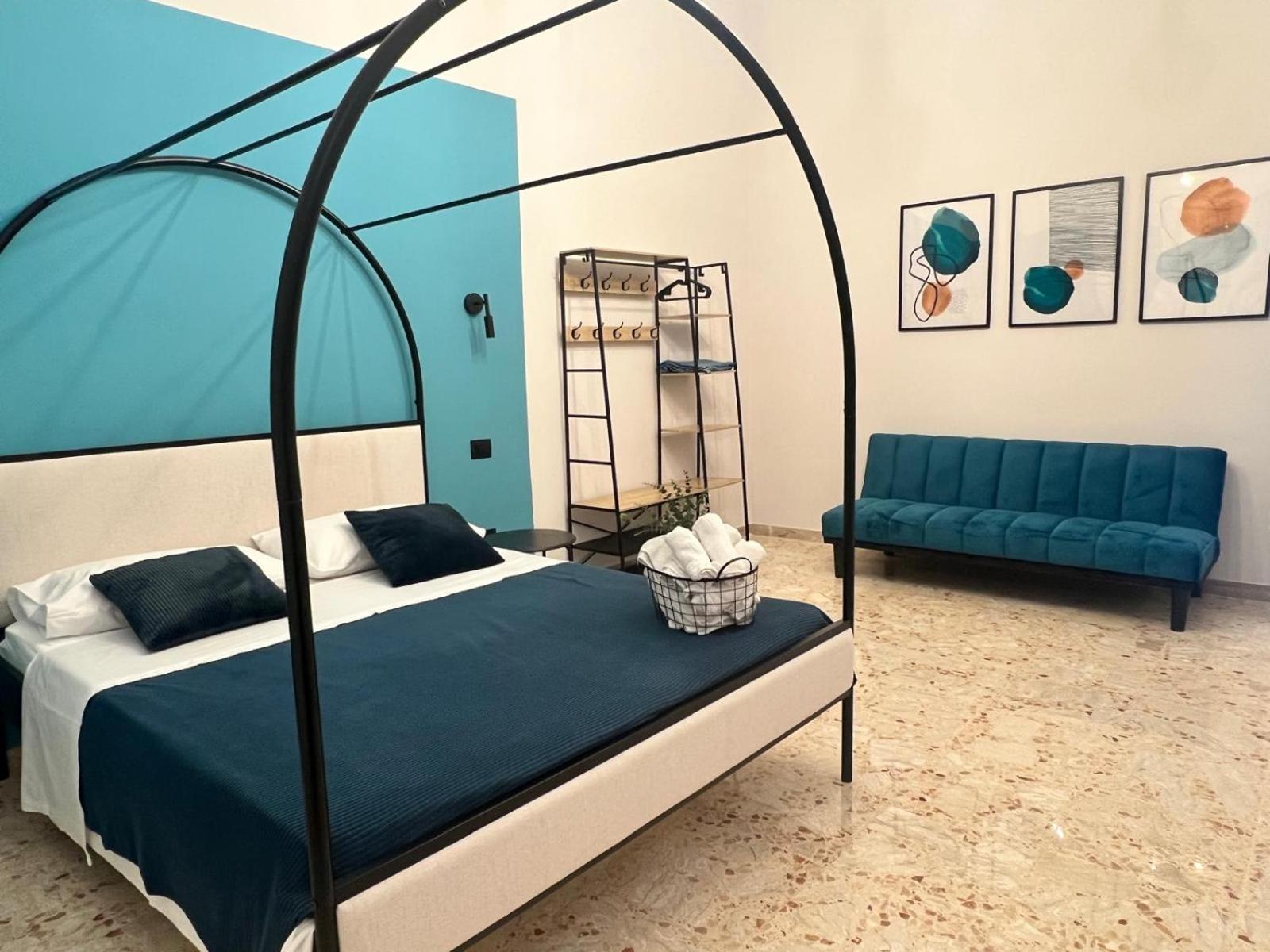 Lucky Corner - Elegant Stay Taranto Exterior photo